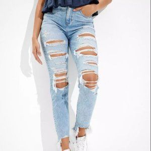 American Eagle Women's Stretch Ripped Mom Jeans High Rise Size 8 Blue
